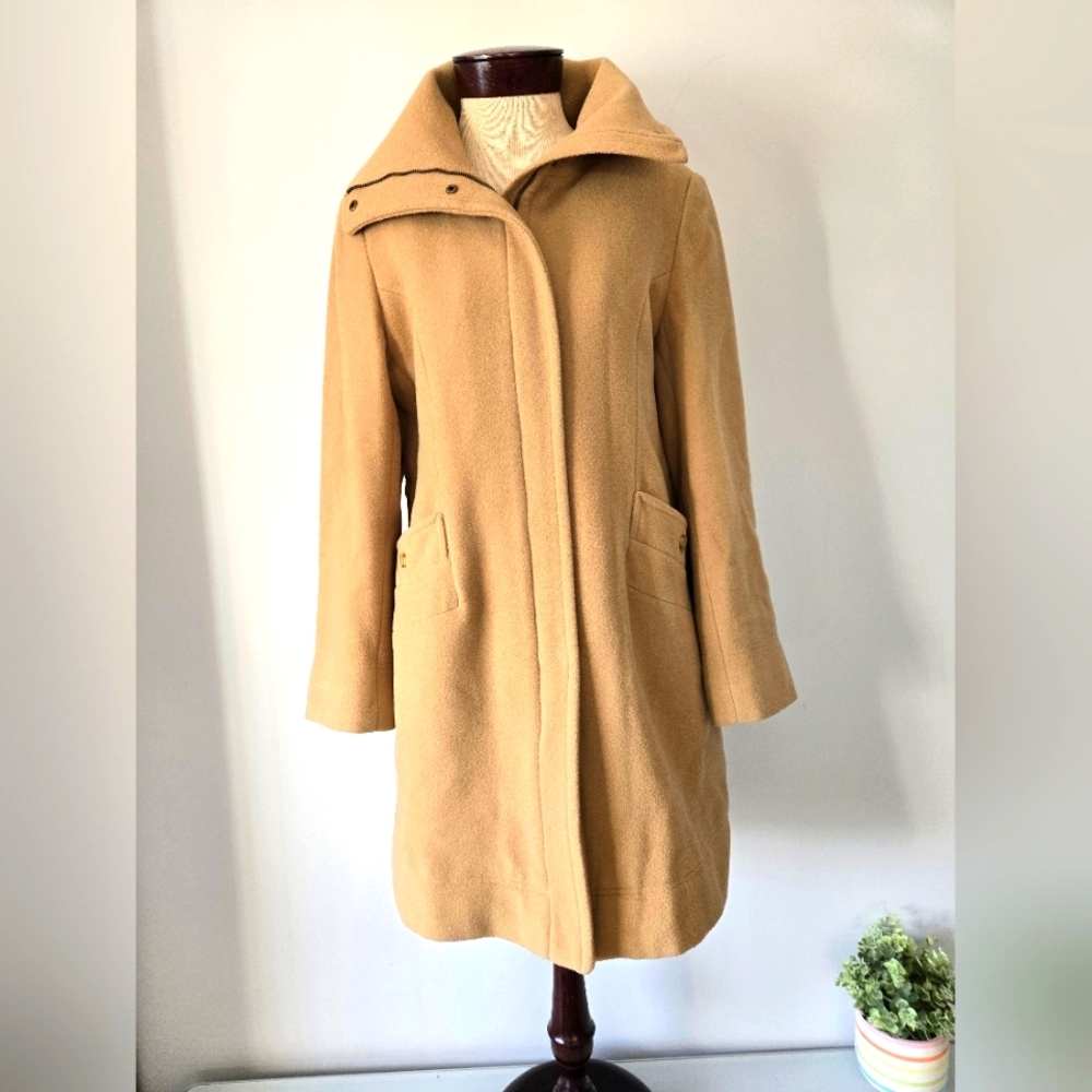 Kenneth Cole Reaction Wool Camel Women's Coat. Size 14